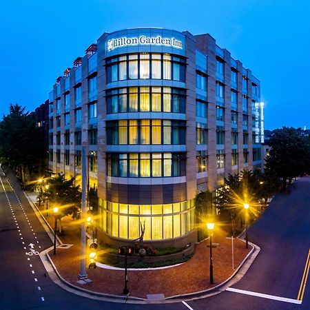 Hilton Garden Inn Alexandria Old Town National Harbor Екстер'єр фото