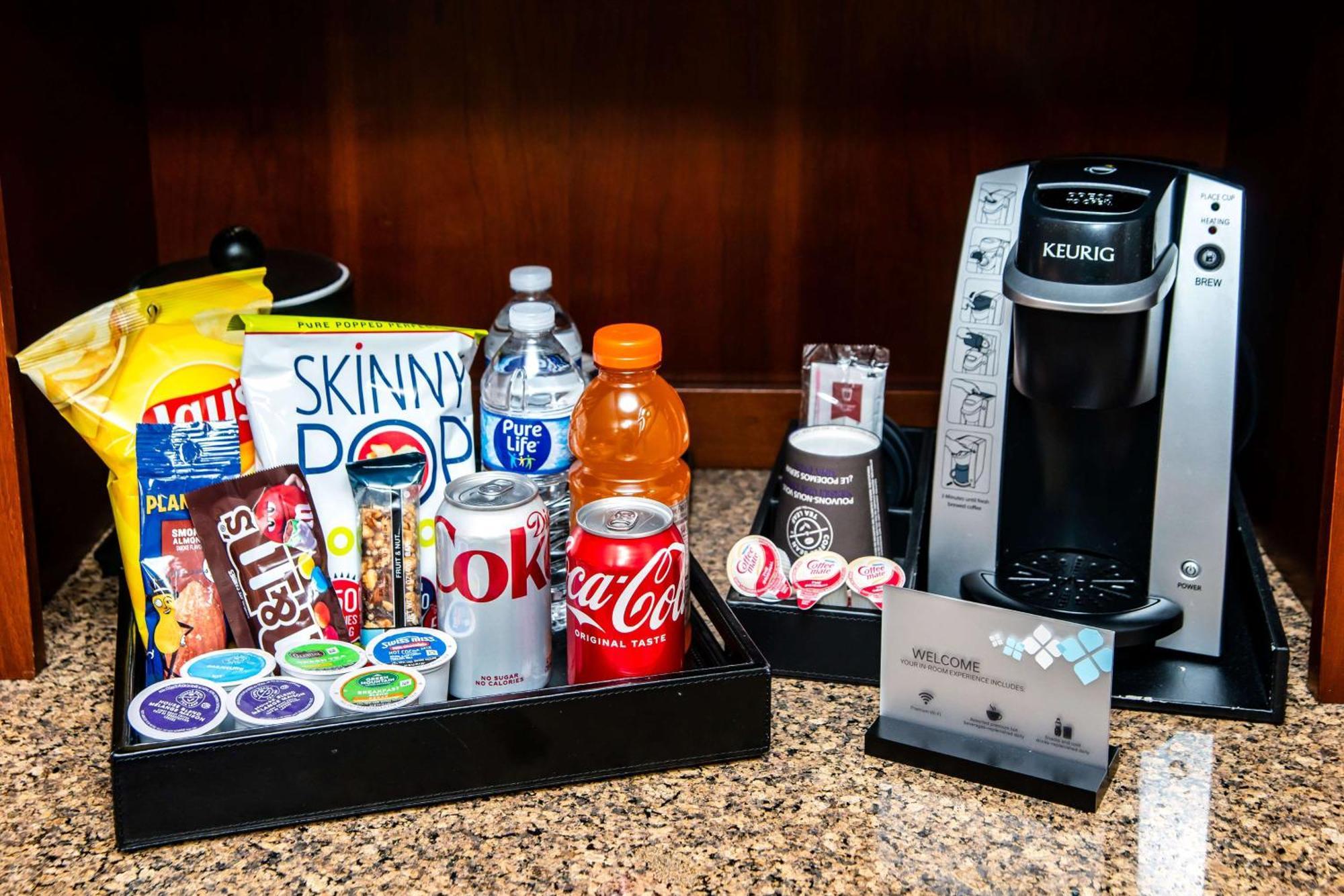 Hilton Garden Inn Alexandria Old Town National Harbor Екстер'єр фото